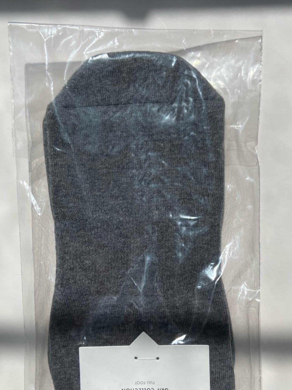 Pointe Studio Full Foot Grip Socks, Pilates Barre & Yoga Socks S/M (5-7.5) - Picture 5 of 9